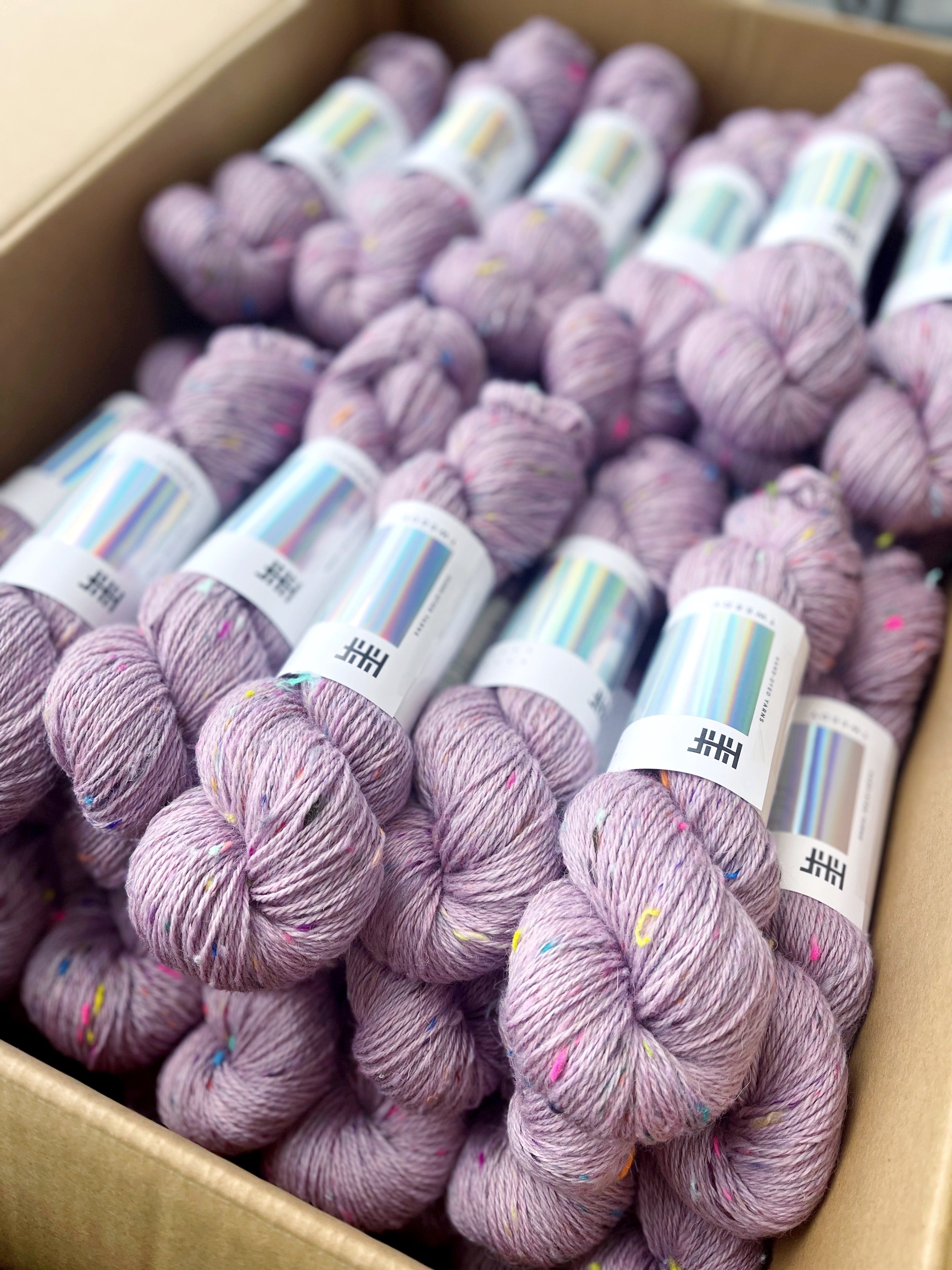 Tweedy Lullaby – Hedgehog Fibres